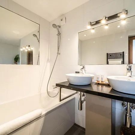 Cervino Monriond - By Emerald Apartment *
